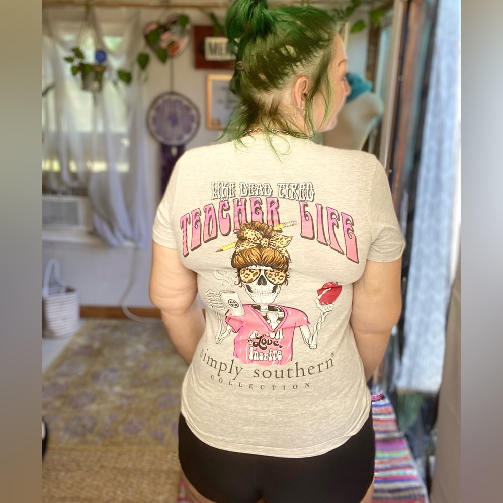 Simply Southern Teacher life Skeleton Gray Tee Size Small